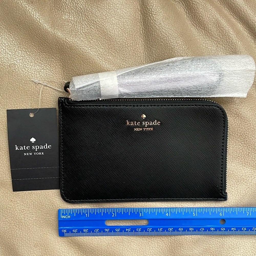 NWT Kate Spade wristlet